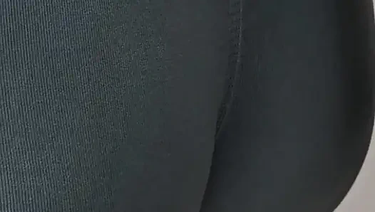 Stranger With Huge Erection Ejaculate In Subway Train On Random Girl's Tights