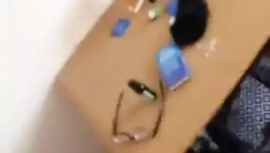 Kopftuch MILF vom Afro Ami gefickt fuer Geld