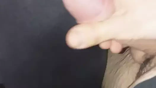 Pantyjob ve karısının siyah külot üzerinde boşalmak