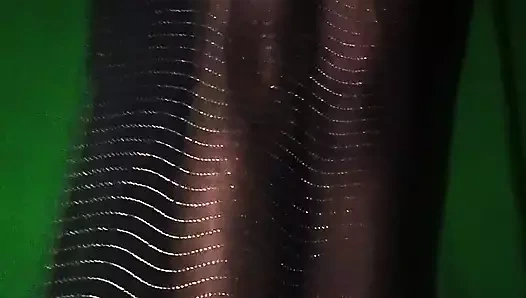 Esi Hintli sevimli genç kız sahne arkasında ateşli kızdan önce sikişiyor