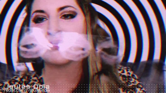 Plexiglass ruj fetişi asmr'ı öpüyor