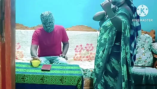 Öğrencim beni seviyor ve beni sikmek istiyor ama onu durduramadım - ateşli inlemeli tamil ses