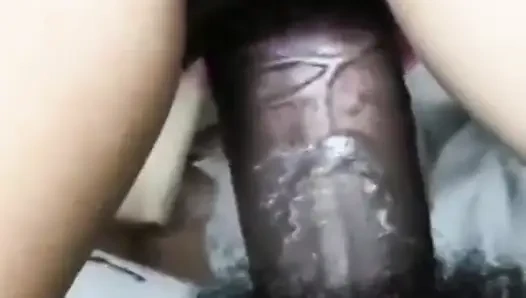 Hizmetçi maaşını artırma karşılığında patronuyla seks yapıyor Yohamedi