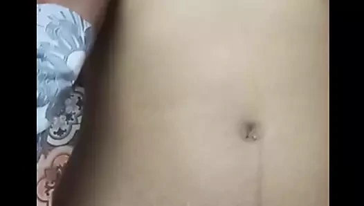 Pati ne paisa leker rendom bande ko dikhayi chudahi ( show wali bhabi)