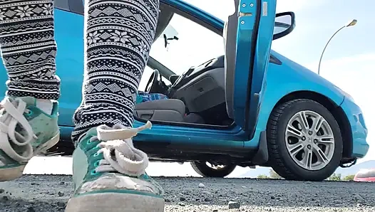 Asosyal faery işiyor