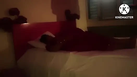 Randi Ki Chudai Customer Ne Kari