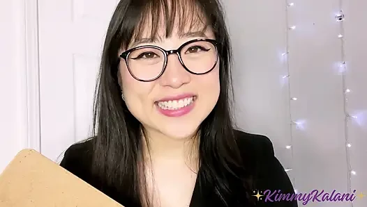 Asyalı hatun tıbbi çalışma sırasında penisinle aşık oluyor -asmr- kimmy kalani