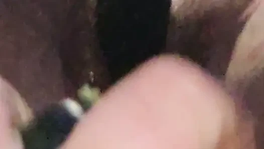 Orta yaşlı seksi kadının sikilmeye ihtiyacı vardı