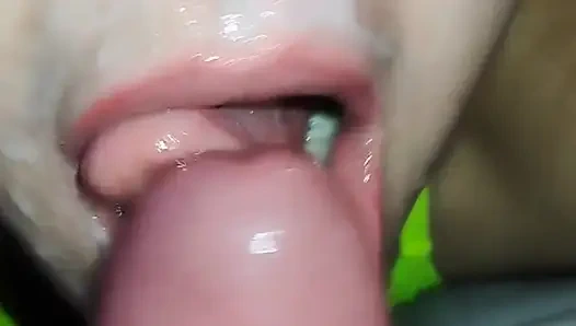 Jakuzide sakso, yüze ve ağza boşalma