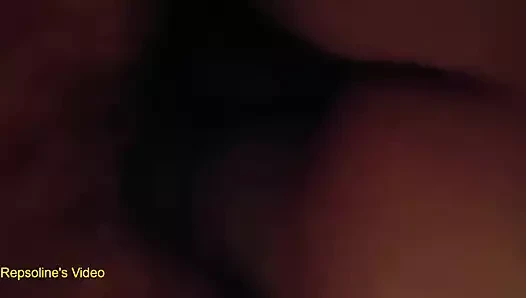 Yumuşak götünü sikiyorum (1)