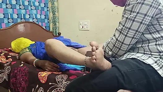 Üvey anne ve üvey oğlu çok ileri giden bacak masajı