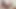 Bronzlaşmış ladyboy Pand siyah şortunu çıkarıyor ve mastürbasyon yapıyor