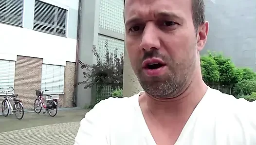 Hastanede amcık kontrolü... Üçlü amcık sikişi