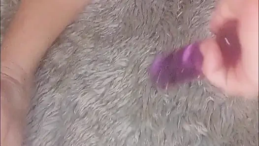 Dildoyla anal mastürbasyonmun tadını çıkarın! Harika hissettim!