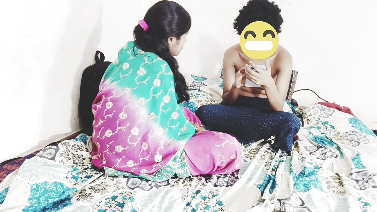 Deshi video full masti stepsister fuck in room |xxx video village girl sex video