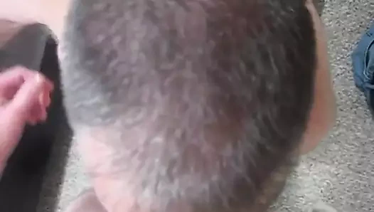 Zencefilli çocuk babanın başında