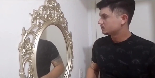Porno Oyuncusu Olan Dilenci