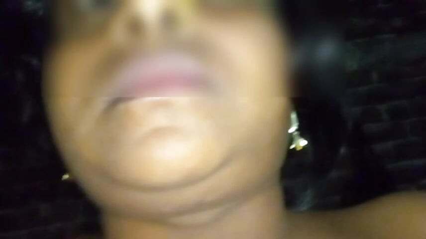 aaj mera suhagrat hai wahi to kar rahi hu