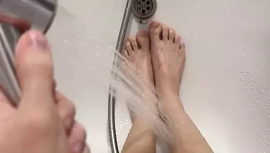 Benim büyük kıllı bacaklarım senin fetişin mi?