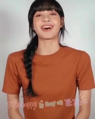 Koreli ünlü lisa çok seksi