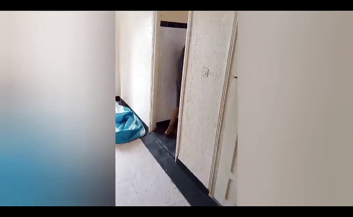 Kocam işteyken komşumdan yardım istedim ve paiid'den hizmeti için kendi yolumla istedim.