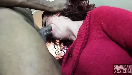 Şişkinliğini boğazına soktum