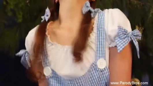 Dorothy'nin sarı tuğla yolu xxx
