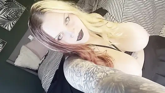 Lezbiyen arkadaşını hamile bırak