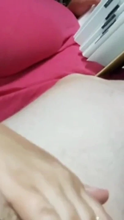 Üvey annenin elle muamele okuması yarıda kesildi. | Klip 2