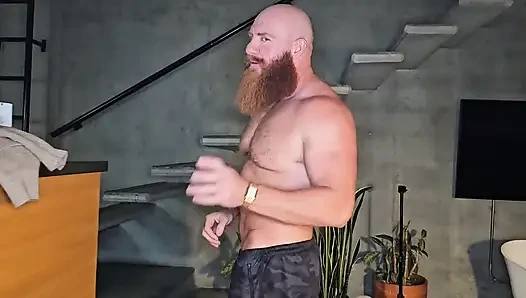 Так хорошо трахаю с этим большим мужиком