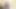 Ateşli kızıl orta yaşlı seksi kadın uzun kızıl saçlarını fırçalıyor