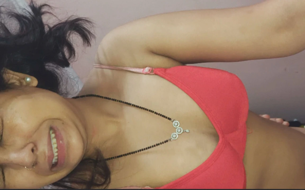 Hint Kırmızı Sıcak Elbise Me Pyasi Bhabhi Ki Chudai