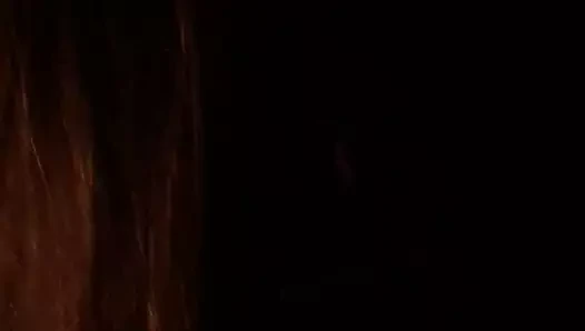 Kızıl kafa karanlık gece