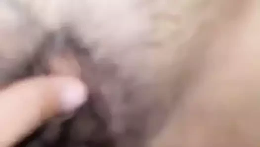 Kıllı amcık sürtük