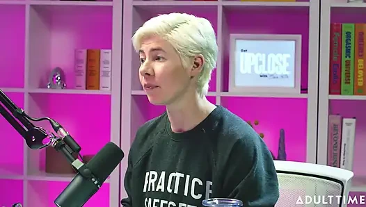 Blake Flower: Brainrot, Facetune ve Futanari | Adult Time Podcast