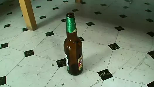 Süper ince Alman bebek tapıyor yeme ona doktorlar sıcak boşalmak