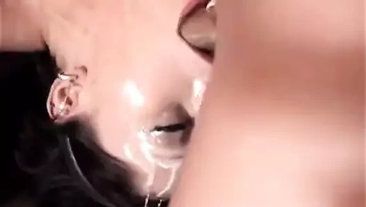 derin boğaz tükürme