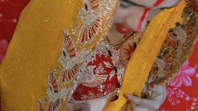 Sasur Bahu- süper ateşli yeni evli bebek kayınpederle romantik seks