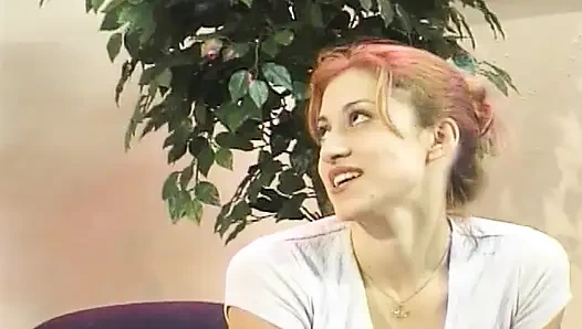 Mükemmel hatun anal deliğine büyük yarak almak için burada