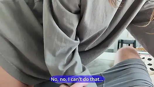 Üvey kız kardeşim beni mastürbasyon yaparken yakaladı ve boşalmama yardım etti!