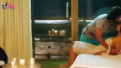 desi aşıklar öpüşme