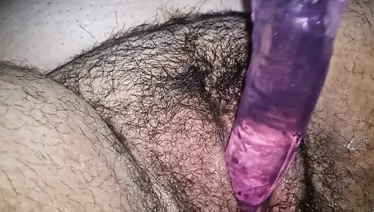 Yeni dildo deneyin