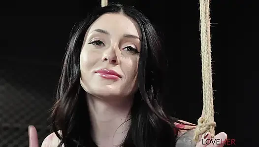 Charlotte Sins ile 31 talimatı kadın egemenliği ayakla azdırma