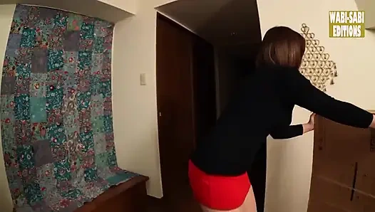 Evli momo cesur, ezici tombul varlığını ortaya çıkarırken riskli baştan çıkarma artıyor -sahne.1