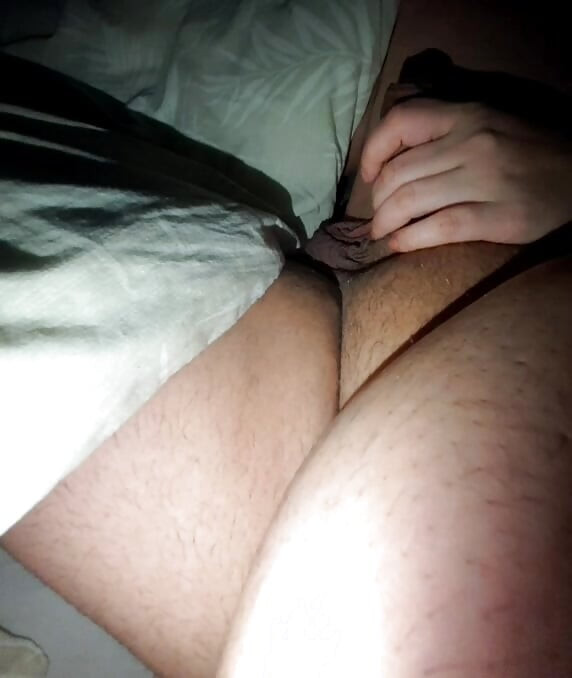 Step mom hand accidentally slip into step mom dick and handjob his big erection
