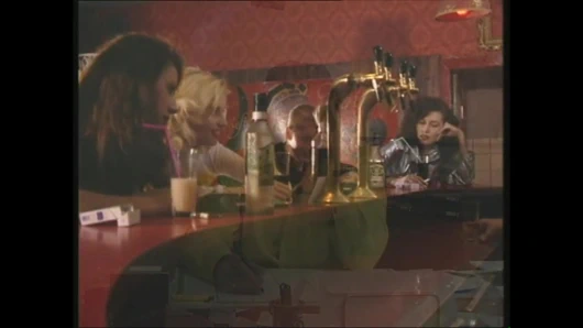 Sürtük gibi sert sikiliyor! - Bölüm 3