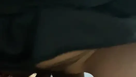 Kız arkadaşım porno izlerken beni keşfediyor