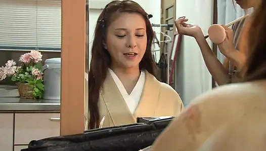 Yoğun sikişten sonra ağzı açık amcık damlıyor kalın döl