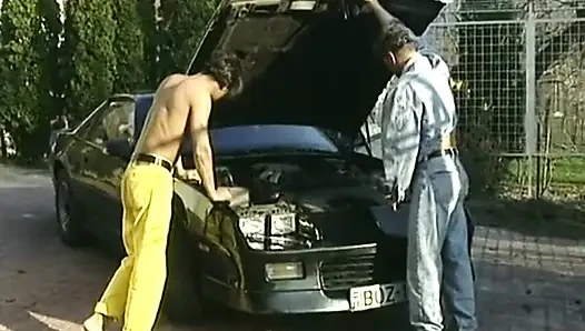 Almanya'dan anal seks seven bu sürtüğü izle