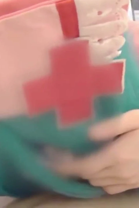 O cosplayer yeniden düzenlendi! Koiiro hastane kostümüyle solo oyun ve buharlı seks 2.